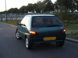 Peugeot 106 01